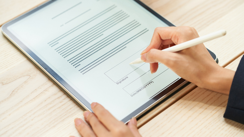 Kelsem Ricardo Rios Lima explica como o SERP está a redefinir os cartórios através da digitalização e integração eletrónica dos registos públicos.