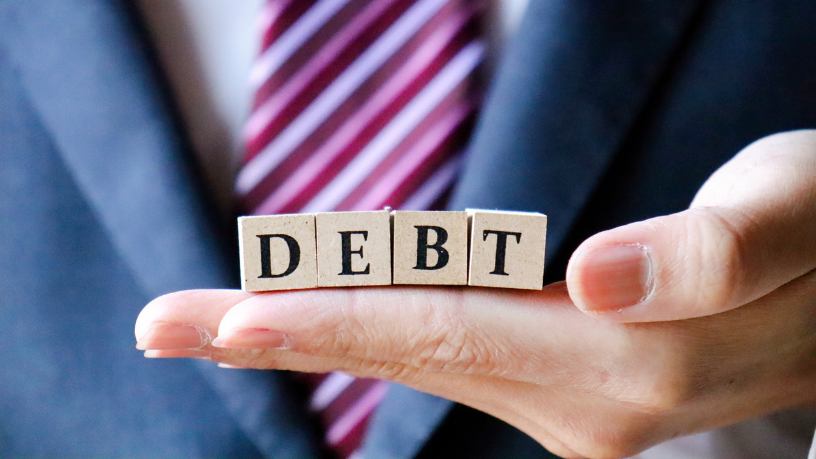 Danilo Regis Fernando Pinto explica como renegociar dívidas sem cair em armadilhas, garantindo acordos justos e evitando juros escondidos.